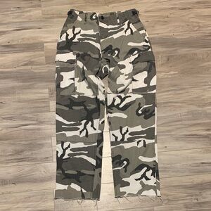 Propper Men's Gray Camouflage Cargo Pants